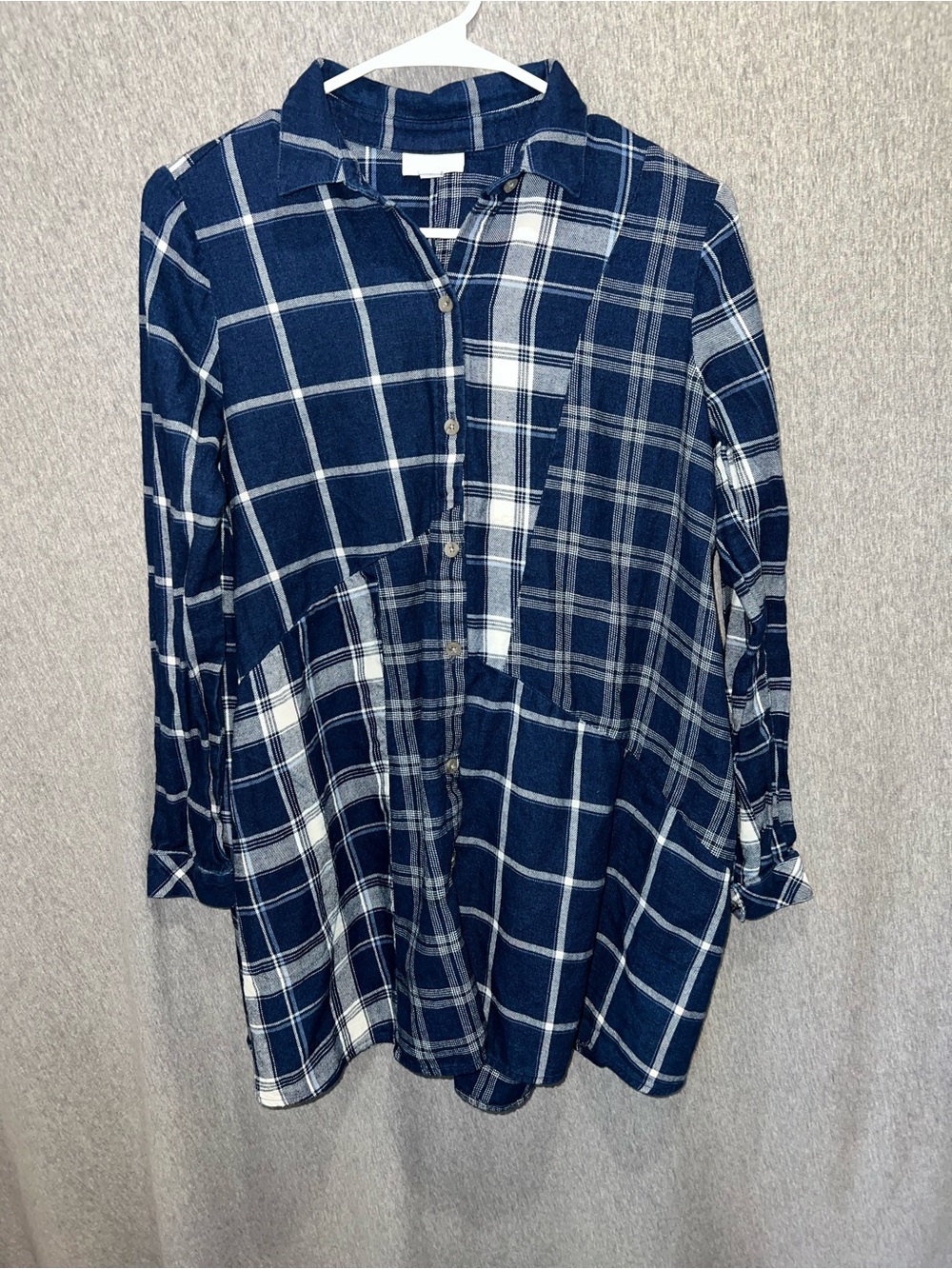 Women’s Navy Blue Plaid Button-Front Top